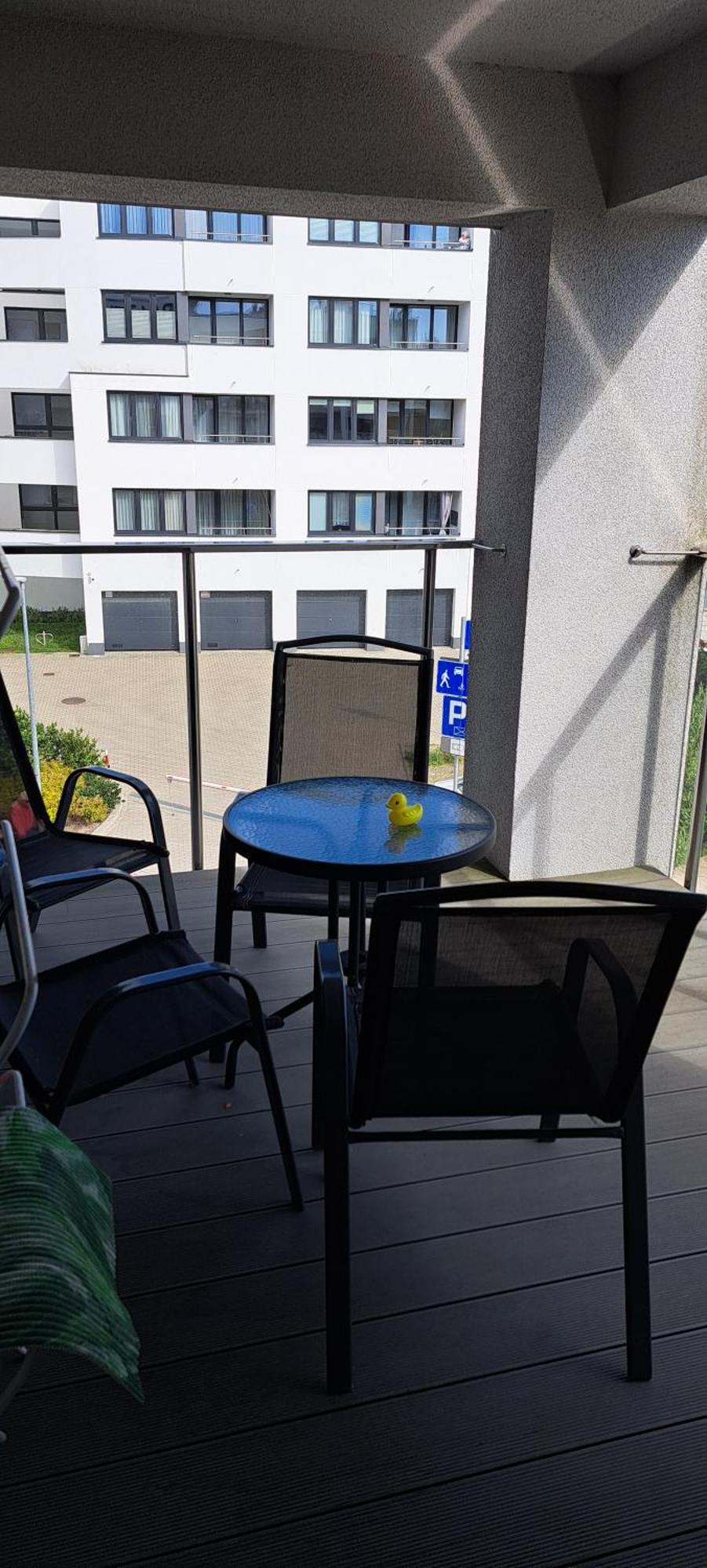 Mila Z Duzym Tarasem I Miejscem Parkingowym Kolobrzeg